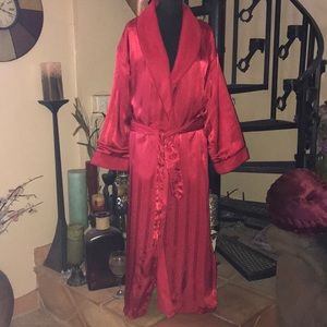 Vintage Satin Fleece Lined Warm Red Long Maxi Robe Dressing Gown Bath Housecoat